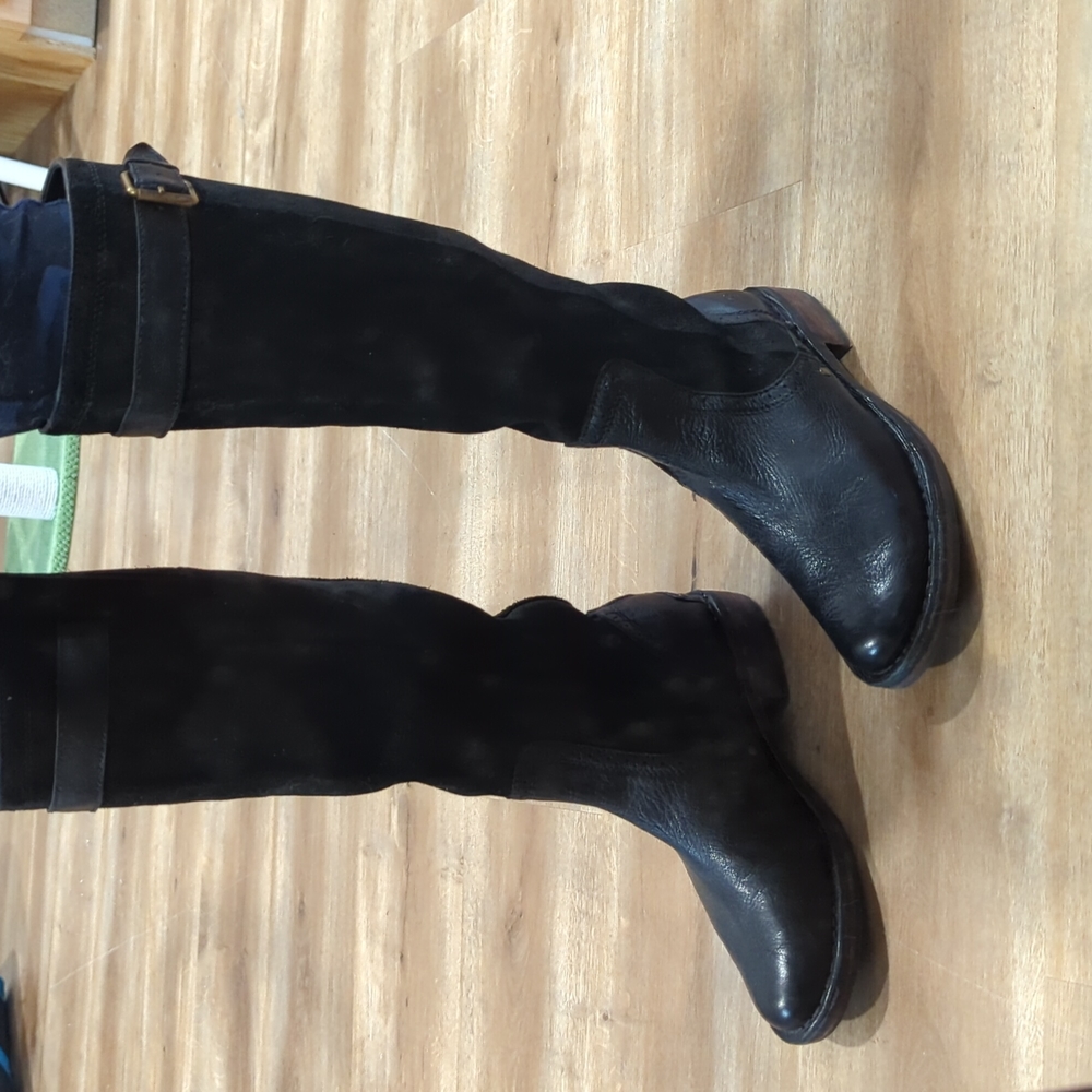 Ugg knee high leather boots, size 5 women's